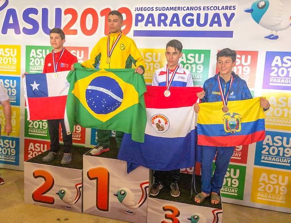 Natación da primeras medallas a Paraguay