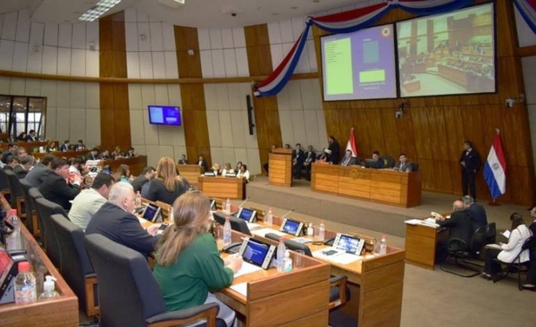 HOY / Videoconferencia en procesos penales: modifican proyecto y lo devuelven al Senado