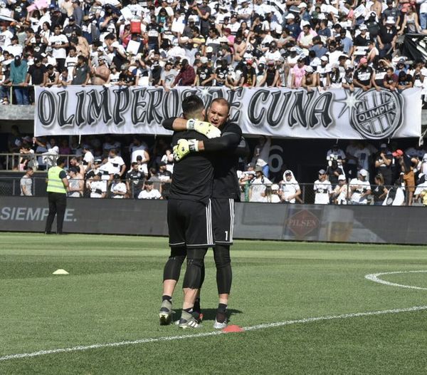 Agotada Gradería sur - Olimpia - ABC Color