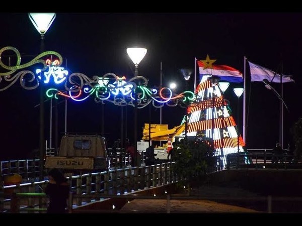 ENCARNACIÓN SE LLENA DE AMBIENTE NAVIDEÑO