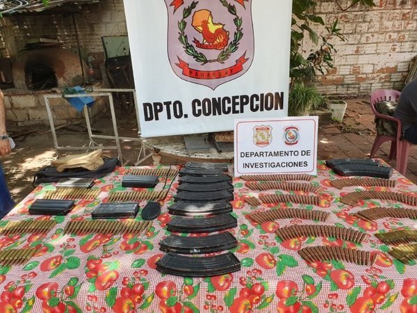 POLICÍA INCAUTA GRAN CANTIDAD DE MUNICIONES Y CARGADORES EN UNA VIVIENDA DE CONCEPCIÓN