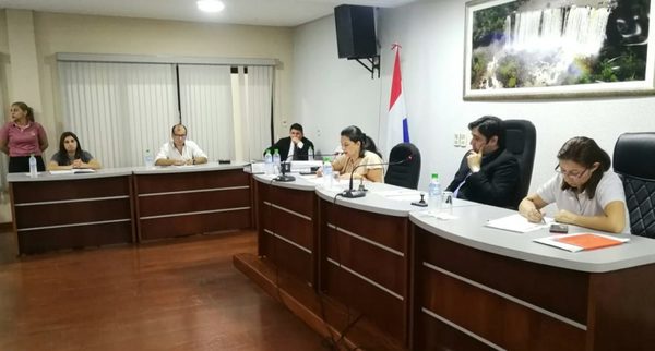 Concejales departamentales aprueban obras por Gs. 4.085 millones