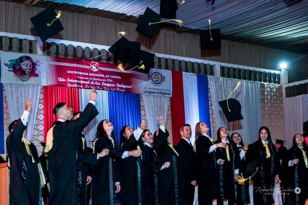 CELEBRAN EGRESO DE NUEVOS PROFESIONALES EN SAN PEDRO DEL PNÁ