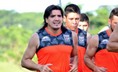 HOY / Oviedo tampoco seguirá en el Deportivo Santaní