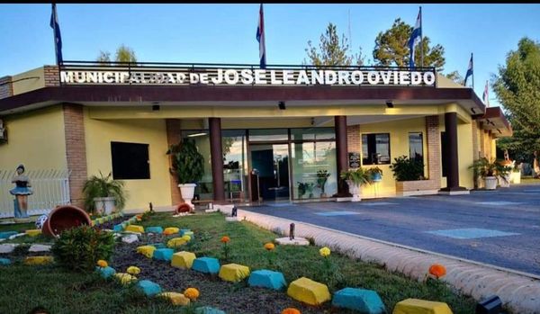 Celebran 45 años de independencia del distrito José Leandro Oviedo