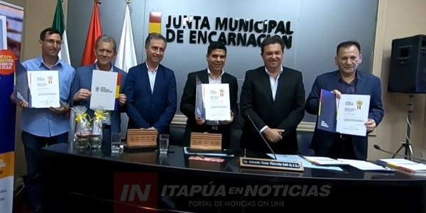 JUNTA DE ENCARNACIÓN FIRMÓ CONVENIO CON CONSEJO DELIBERANTE DE POSADAS