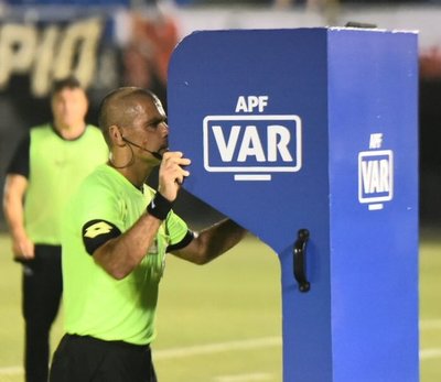 El VAR hace su estreno en el fútbol paraguayo