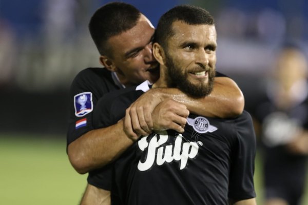 Un Libertad endemoniado es campeón de la Copa Paraguay