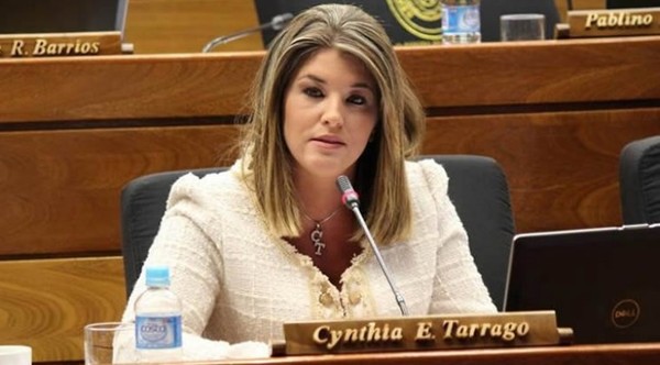 Tribunal de la ANR inicia proceso de expulsión de Cynthia Tarragó » Ñanduti