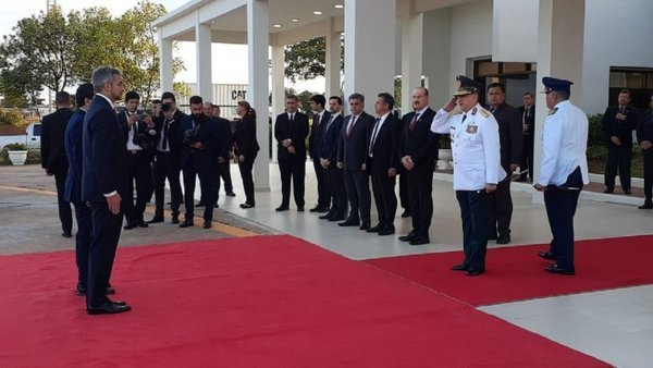 Abdo viajó al Brasil para participar de la Cumbre del Mercosur; recibirá la Presidencia Pro Témpore del bloque - ADN Paraguayo