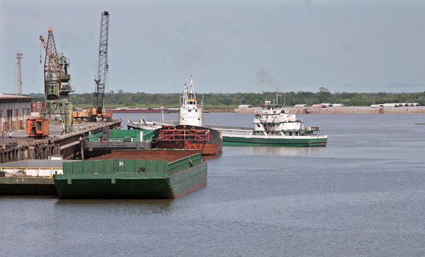 Sigue bajante del río Paraguay y complica aún más navegación y comercio