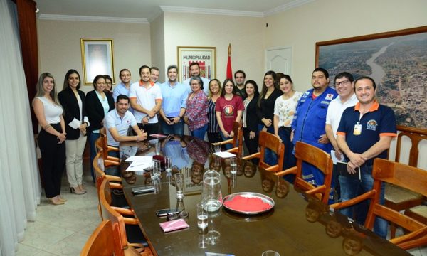 Concretan transferencia de G. 500 millones a Consejo Local de Salud de CDE