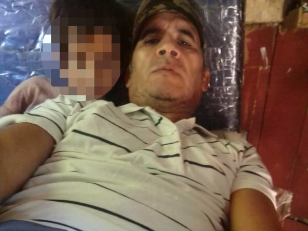 Un hombre con discapacidad necesita ayuda para operarse de urgencia por un tumor
