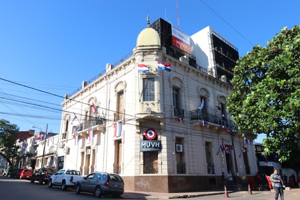 MUVH logra condena a quienes desviaron fondos para construcción de viviendas | .::Agencia IP::.