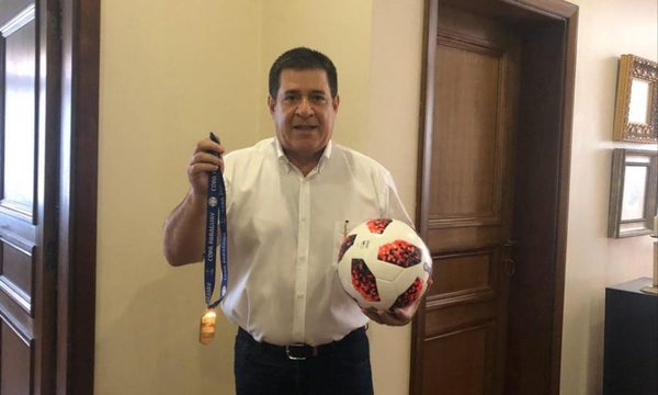 Titular de Libertad resaltó aporte de Cartes para el repunte gumarelo