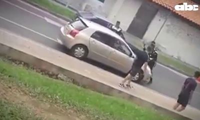 Conductora atropelló a policía municipal en Luque - Nacionales - ABC Color