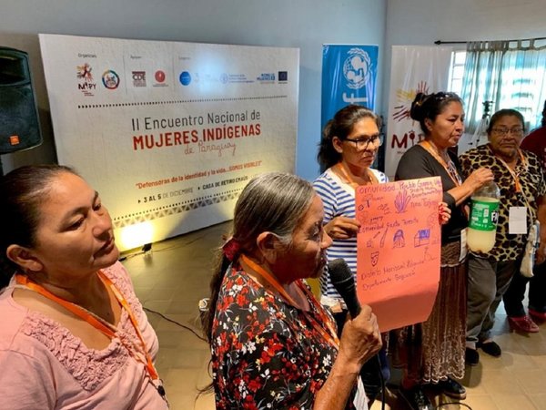 Mujeres indígenas reclaman más políticas públicas al Estado