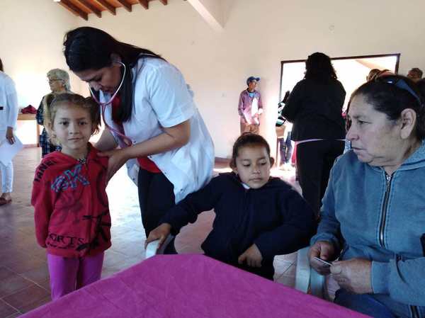 Pobladores de Guazú Cuá recibirán asistencia del Gobierno a través de Yacyretá - Digital Misiones