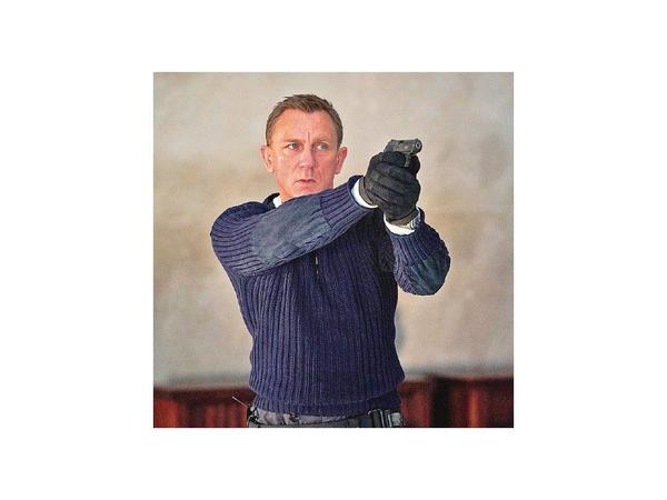 Revelan el tráiler de la última cinta del actor Daniel Craig como el agente 007