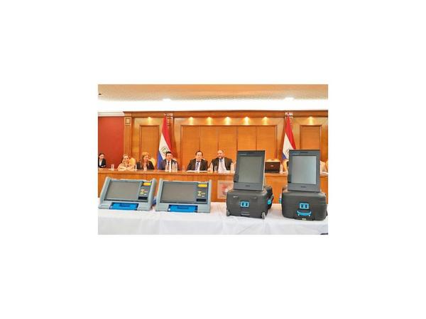 Evalúan máquinas de voto y medidas contra los hackeos