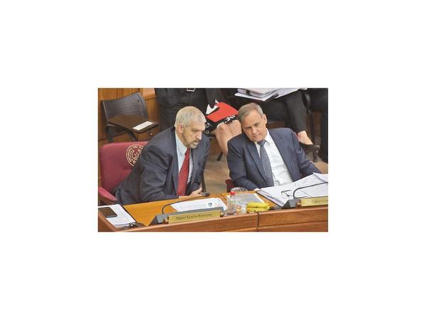ANR reclama banca de Payo, pero Kencho ya ocupa curul