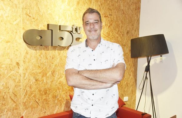 Alejandro Balbis, el murguista que se convirtió en cantautor - Artes y Espectáculos - ABC Color