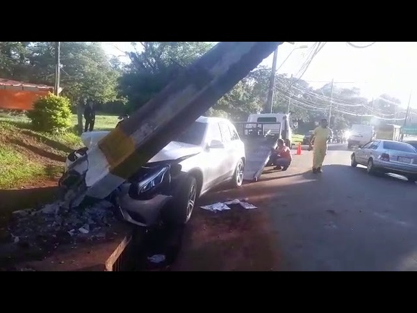 APARATOSO ACCIDENTE EN CAMBYRETÁ