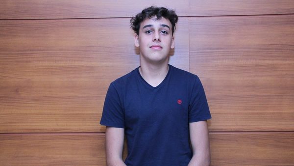 Joven recibe invitación para conocer la NBA