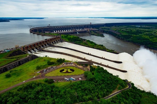 Itaipu transfirió al Estado paraguayo más de USD 544 millones | .::Agencia IP::.