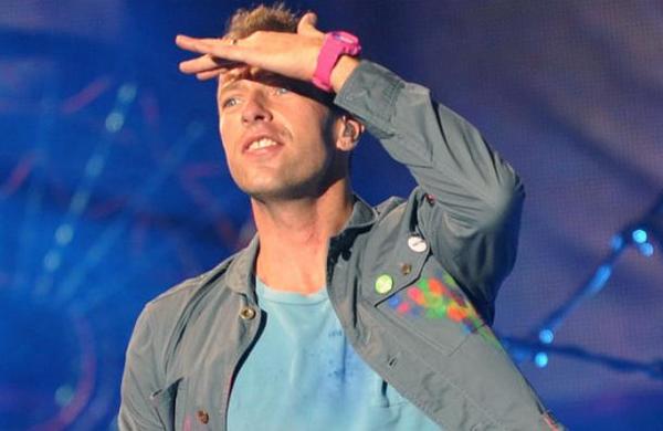 Chris Martin de Coldplay reveló que en su adolescencia fue víctima de bullying por 'parecer gay' - SNT