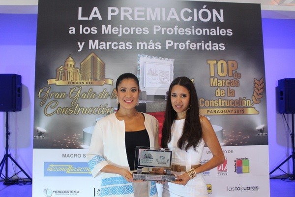 Tupi recibe Galardón en la Gran Noche de la construcción - ADN Paraguayo