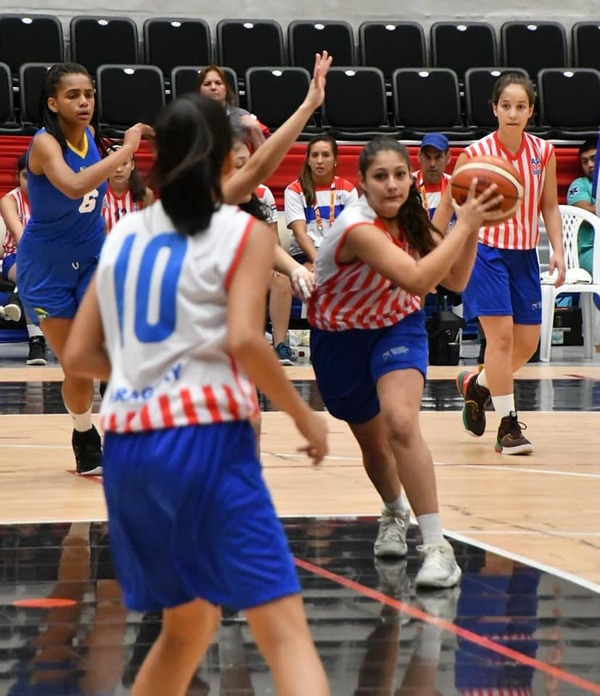 Basket Femenino: Paraguay obtiene medalla de oro en Juegos Escolares - .::RADIO NACIONAL::.