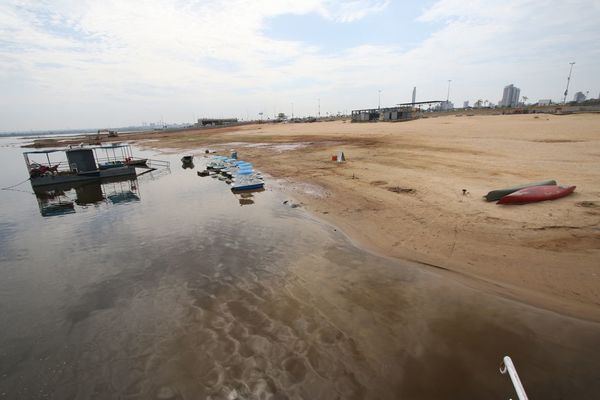 Reinicia aumento del nivel del río Paraguay