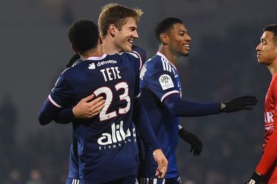 Memphis Depay reconduce al Lyon - Fútbol - ABC Color