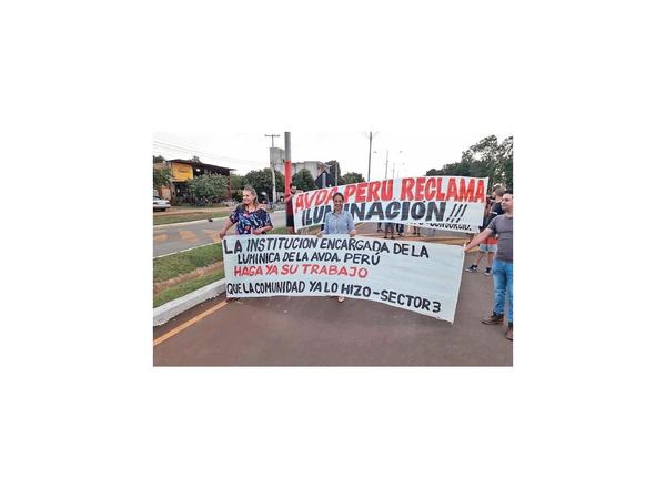 Vecinos de CDE piden al Estado mejorar las avenidas