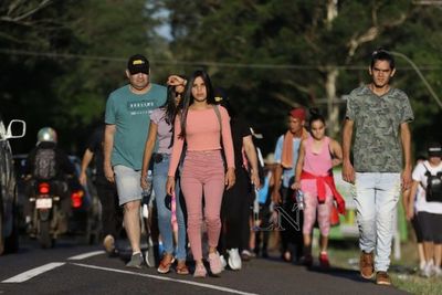 Salud pide a peregrinos llevar lista médica en el bolsillo