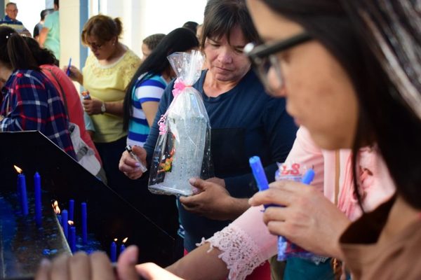 Caacupé: Casi 10 mil personas ya fueron atendidas en puestos de salud | Noticias Paraguay