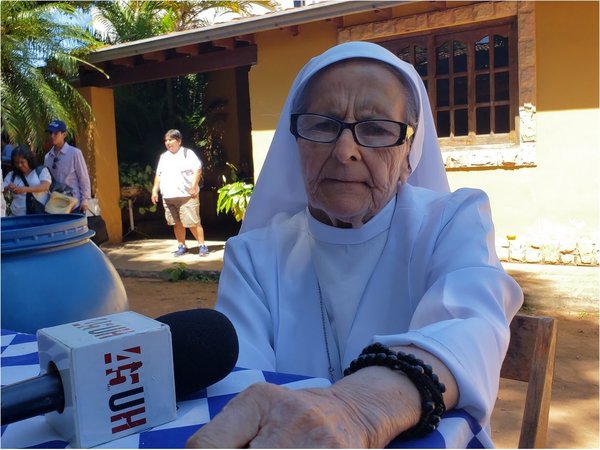 Conmovedor relato de la religiosa que visita hace 40 años a la Virgen