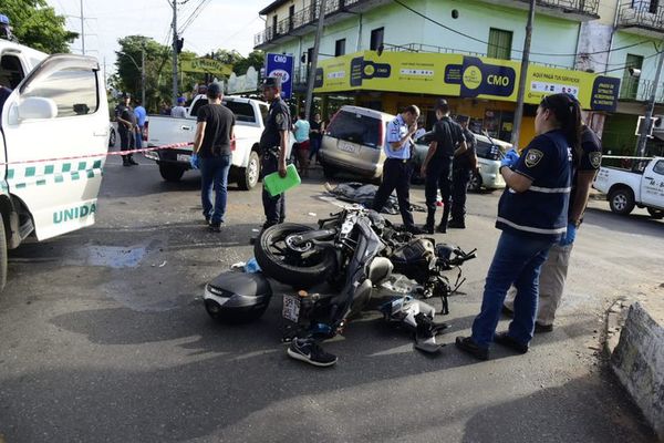 Fallece motociclista en accidente sobre Félix Bogado