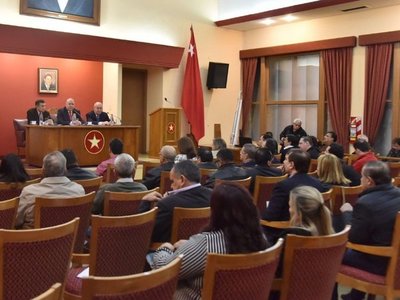 Miles fueron expulsados por casos menores y se ignora a condenados