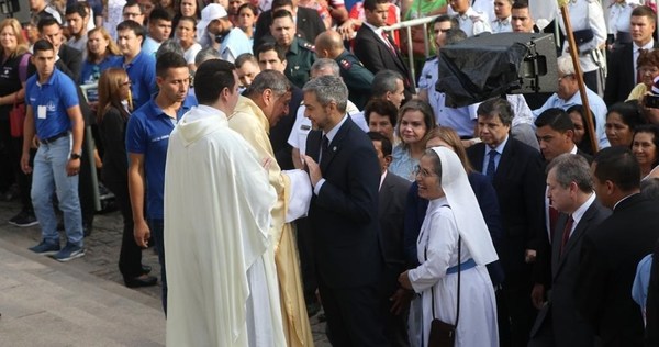 “Desastre ko Marito” retumbó con fuerza en fiesta de la Virgen Serrana - ADN Paraguayo