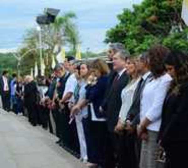 Monseñor fustiga enriquecimiento ilícito - Paraguay.com