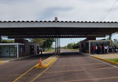 Paso fronterizo Ayolas-Ituzaingó estará cerrado este lunes