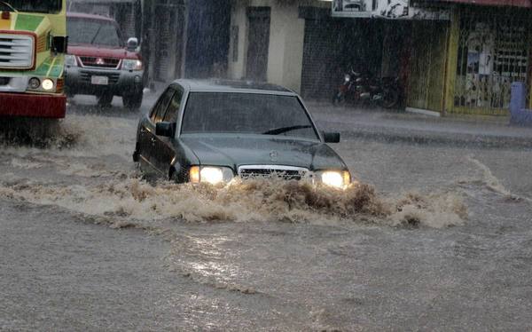 Meteorología emite alerta por lluvias intensas y tormentas eléctricas » Ñanduti