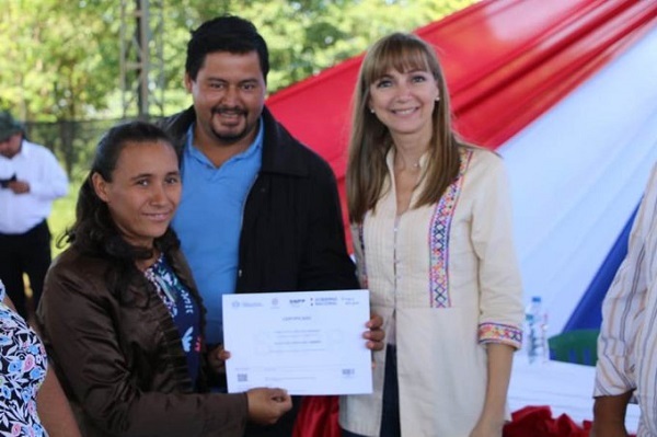 Más de 500 pobladores de Ypejhú se benefician con cursos del SNPP