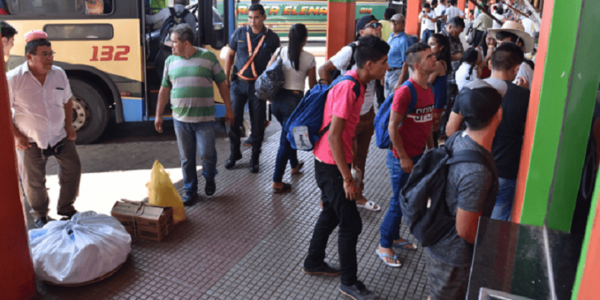 75.000 personas por la Terminal de Asunción | Noticias Paraguay
