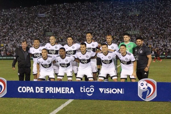 Olimpia empata y consigue el tetracampeonato | Noticias Paraguay