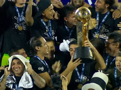 1, 2, 3… Campeones