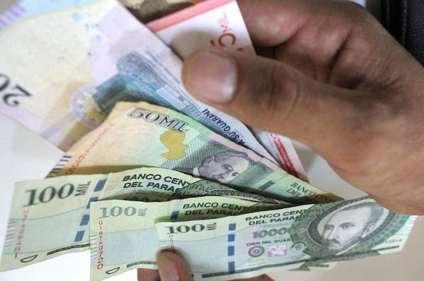 Créditos en guaraníes se abarataron en el mercado local