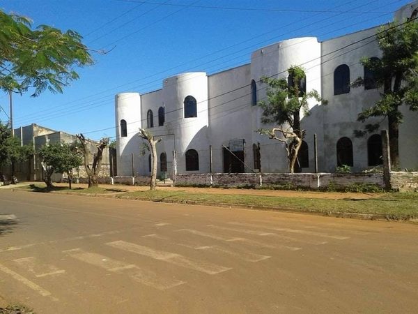 CNEL. BOGADO: ROMPEN PUERTA Y ROBAN GUITARRA DE UNA IGLESIA EVANGÉLICA